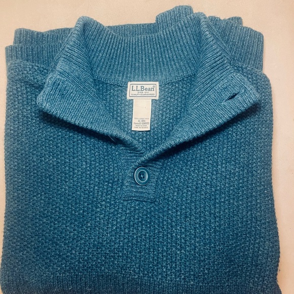 Men 100% Lambswool Sweater LL. Bean